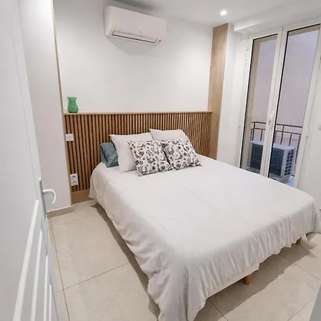 Apartment Sunny Balcony No Overlooking Ac Parking Walk *